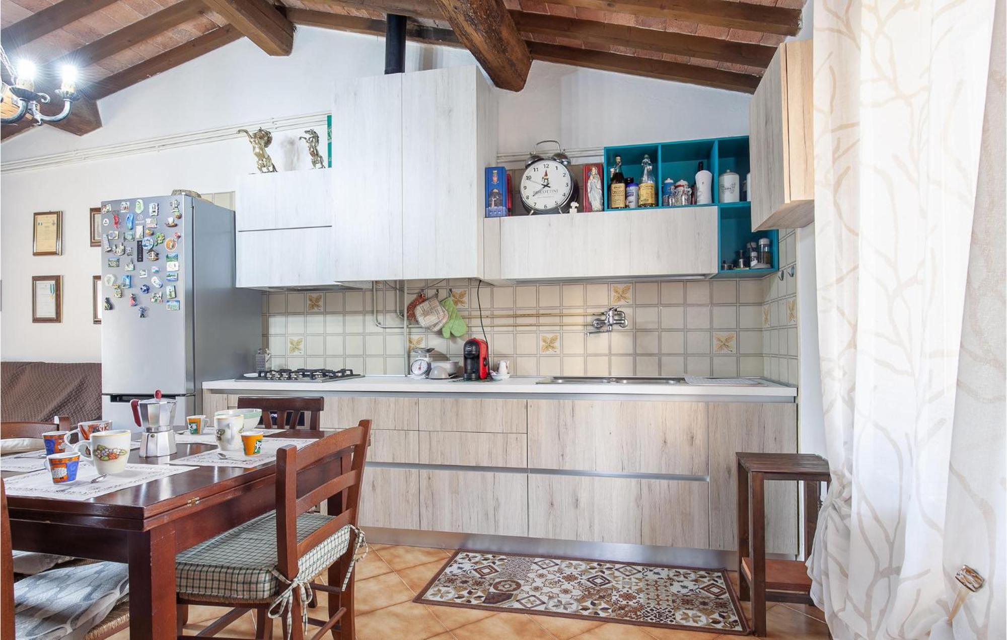 Awesome Home In Montefoscoli With Wifi 외부 사진