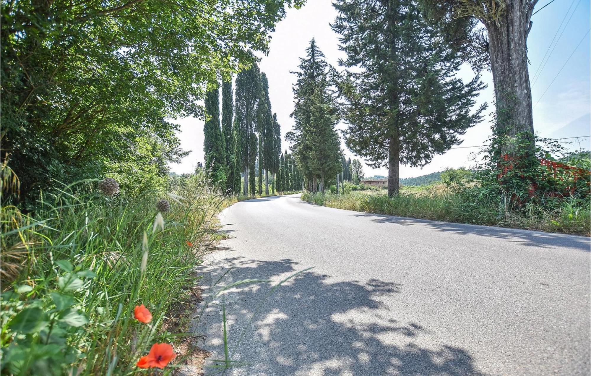Awesome Home In Montefoscoli With Wifi 외부 사진