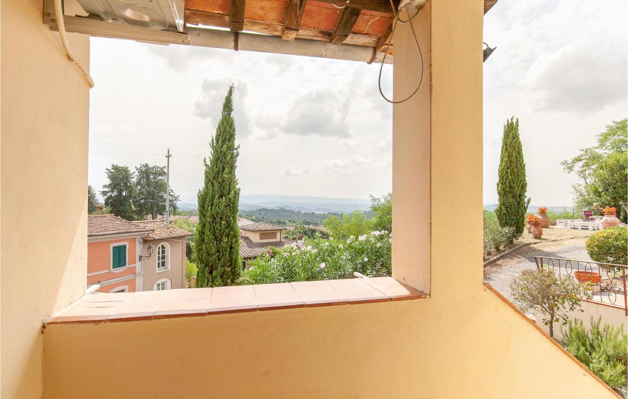 Awesome Home In Montefoscoli With Wifi 외부 사진